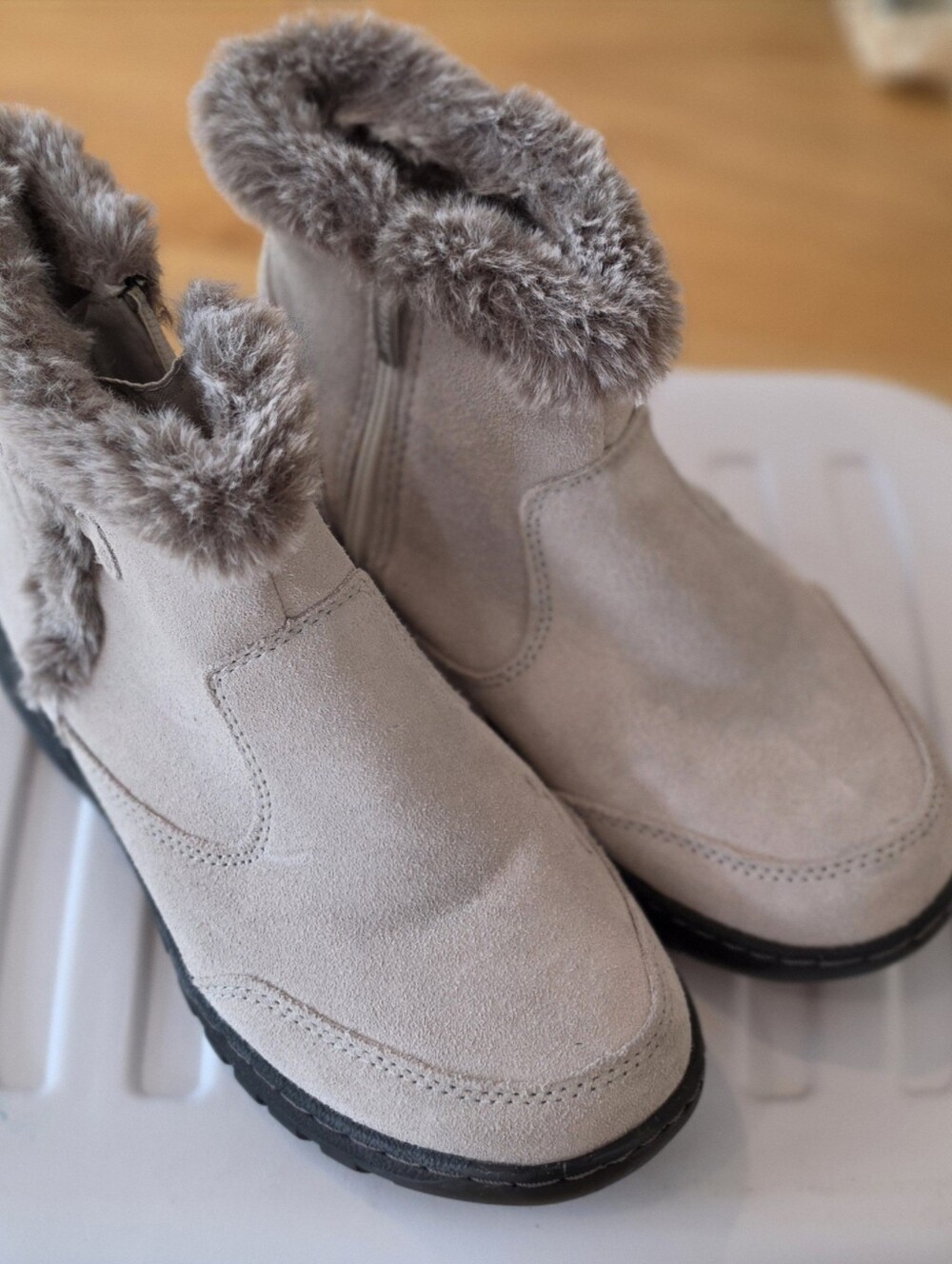 Khombu Women's Faux-Fur Ankle Boots in Light Taupe